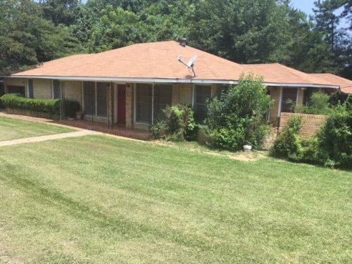 247 Franklin St, Bunkley, MS 39653-4407