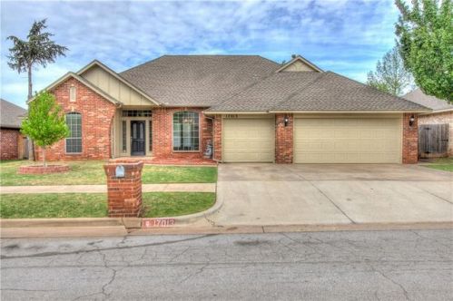 17013 Bridle Ridge Cir, Edmond, OK 73012-7024