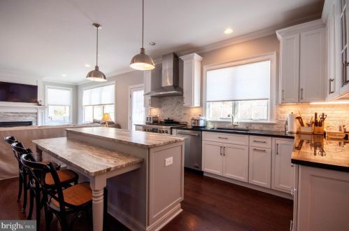 45 Hillside Rd, Princeton NJ  08540-3436 exterior