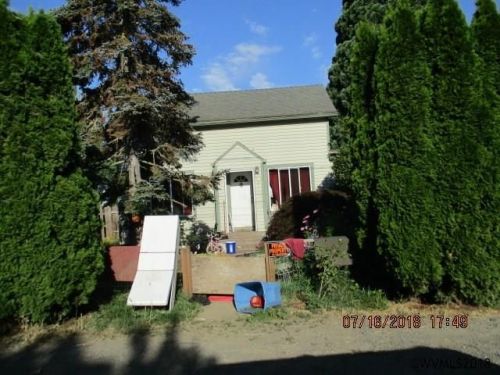 156 4 St, Lebanon OR  97355-2421 exterior