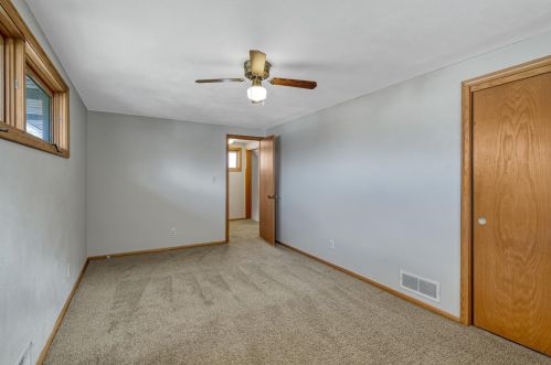 743 Iowa Ave, Saint Paul MN  55106-1017 exterior