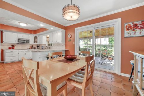 111 School House Rd, Lancaster PA  17603-6523 exterior