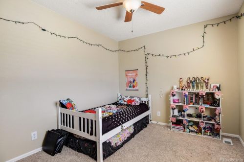 4277 Himalaya Way, Aurora CO 80013-6078 exterior