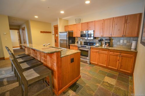 53 Hunki Dori Ct, Montezuma, CO 80435-7761