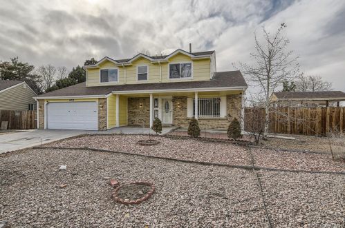 14375 Caspian Pl, Denver, CO 80014-2415