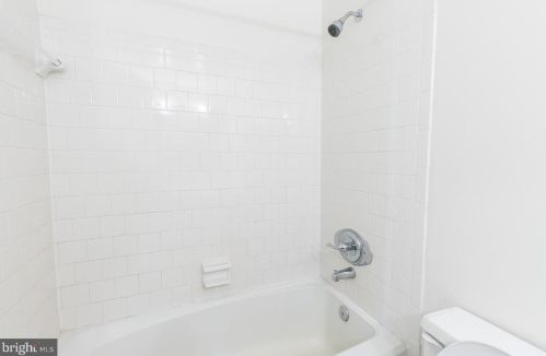 9719 Softwater Way, Columbia MD  21046-1820 exterior