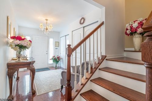 28 Junegrass Way, Hackettstown NJ  07840-4539 exterior