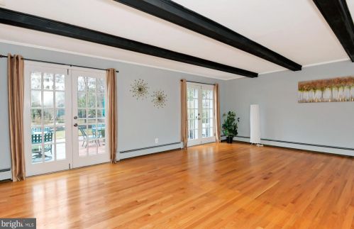 85 Overbrook Dr, Princeton NJ  08540-4151 exterior