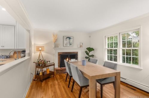 1 Harstrom Pl, Norwalk CT  06853-1415 exterior