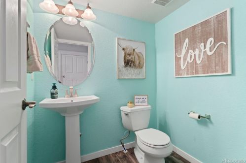 9763 Chambers Ct, Denver CO  80022-9284 exterior