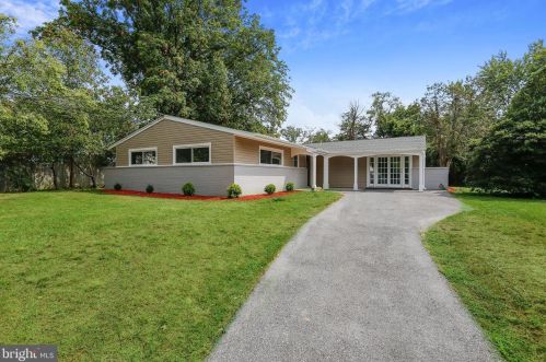 917 Northwest Dr, Silver Spring MD  20901-1435 exterior