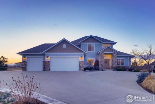 8824 Longs Peak Cir, Fort Collins, CO 80550-2576