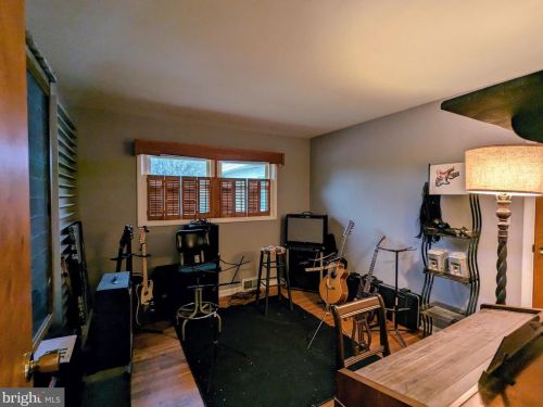 518 Diller Rd, Hanover PA  17331-4805 exterior