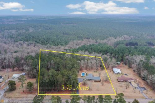 508 Elberton Rd, Lexington, GA 30648-2412