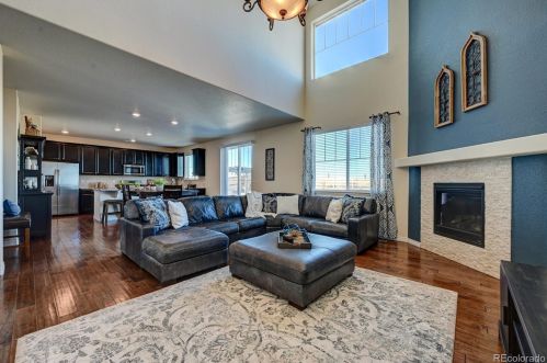 3170 Nepal Way, Aurora CO 80013-9019 exterior