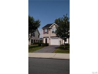 1661 Church St, Allentown, PA 18103-4811