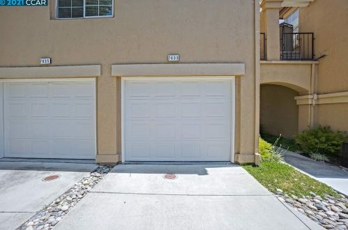 7633 Tuscany Dr, Pleasanton, CA 94568-3851