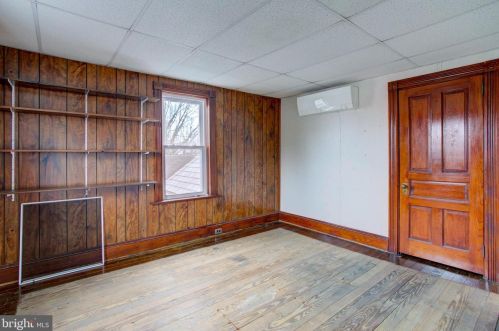 827 Walnut St, Lancaster PA  17602-2436 exterior