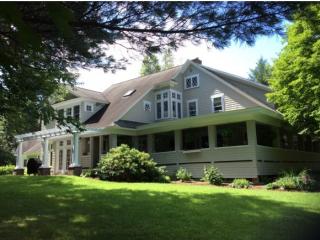 17 Rope Ferry Rd, Hanover, NH 03755-1404