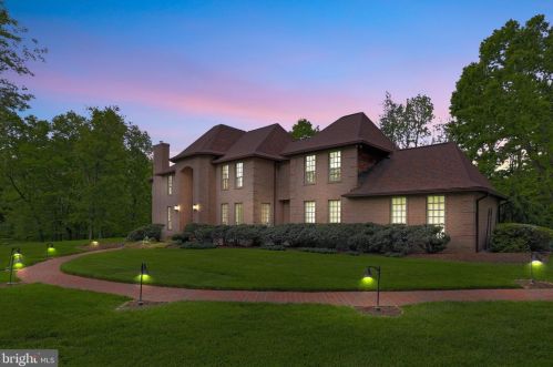 15029 Randall Ln, Williamsport, MD 21795-2147
