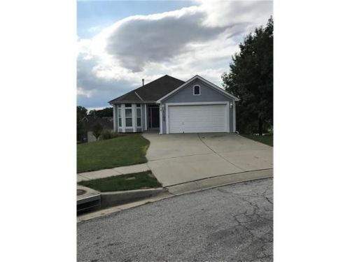 1105 Red Maple Ct, Liberty, MO 64068-4357