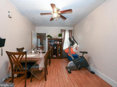 413 Howard Ave, Lancaster PA  17602-4419 exterior