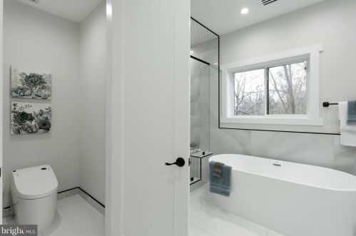 17710 Striley Dr, Ashton MD  20861-9763 exterior