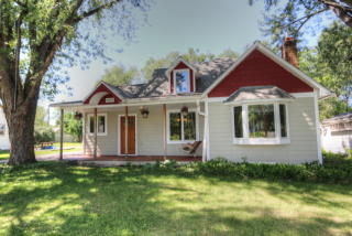 6420 Riv Rd, Minneapolis MN  55430-1632 exterior