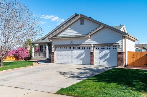 1677 Parkdale Cir, Erie, CO 80516-2402