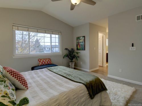 18099 Orchard Pl, Aurora CO  80016-1197 exterior