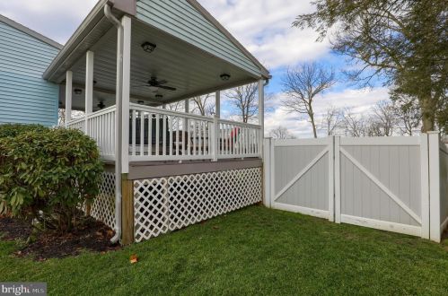 15 Rosewood Dr, Lancaster PA  17603-9329 exterior