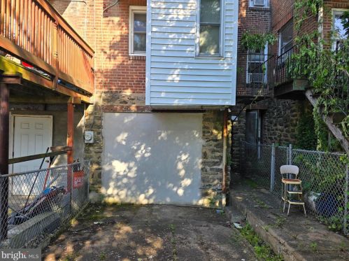 5437 Front St, Philadelphia PA 19120-2913 exterior