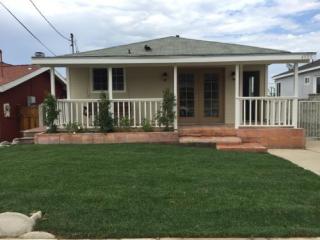 4525 134th St, Hawthorne, CA 90250-5717