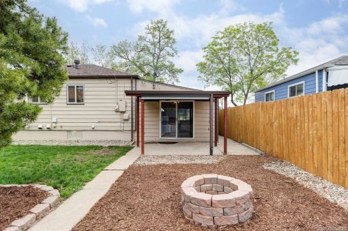 1827 Irving St, Denver CO  80204-1653 exterior