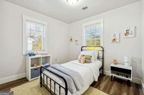 175 Hyacinth Ave, Atlanta GA  30314-1215 exterior