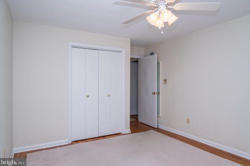 901 Enola Rd, Carlisle PA 17015-9548 exterior