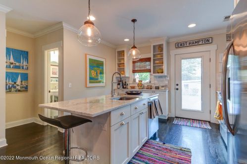 901 Sunset Ave, Tinton Falls NJ 07712-5031 exterior