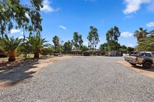 8644 Indiana Ave, Riverside CA  92504-4047 exterior