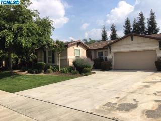 6125 Laura Ave, Visalia, CA 93277-5558