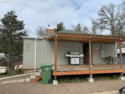 715 13th St, Curtin, OR 97424-2560