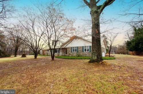 937 Palmers Mill Rd, Media PA  19063-1018 exterior