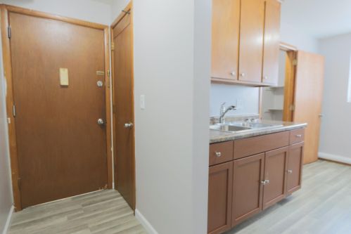 7108 Cedar Ave, Minneapolis MN  55423-3481 exterior