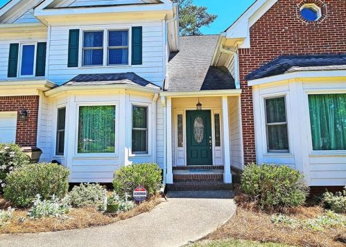 1101 Cedar Bluff Trl, Lilburn, GA 30047-3177