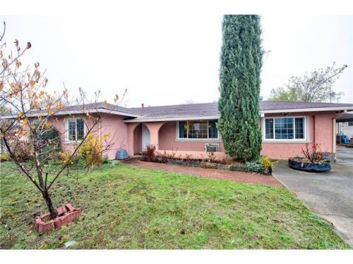 1811 Yolo St, Corning, CA 96021-2132