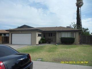 896 National Ave, Clovis, CA 93612-4707