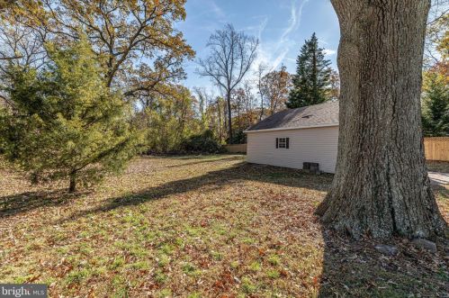 1005 Shore Acres Rd, Arnold MD  21012-1725 exterior