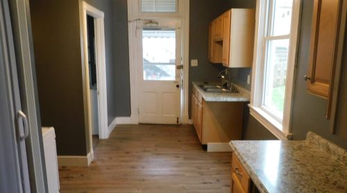 1229 Dewey Ave, Cincinnati OH  45205-1415 exterior