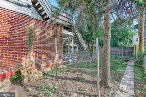 316 Hawthorne St, York PA  17404-3125 exterior