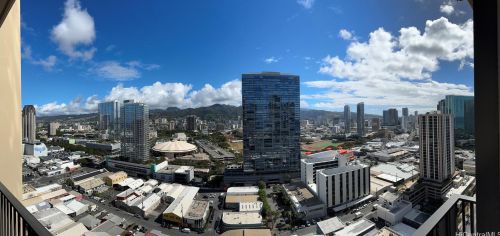 987 Queen St, Honolulu HI  96814-4118 exterior