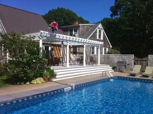 64 Woody Hill Rd, Westerly, RI 02891-5901